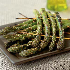 Bob Hart's Barbecued Asparagus BBQ Recipe – Heat Beads®