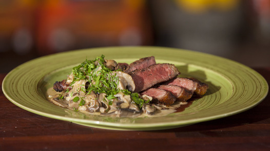 The Perfect Steak with Garlic Cream BBQ Recipe – Heat Beads®