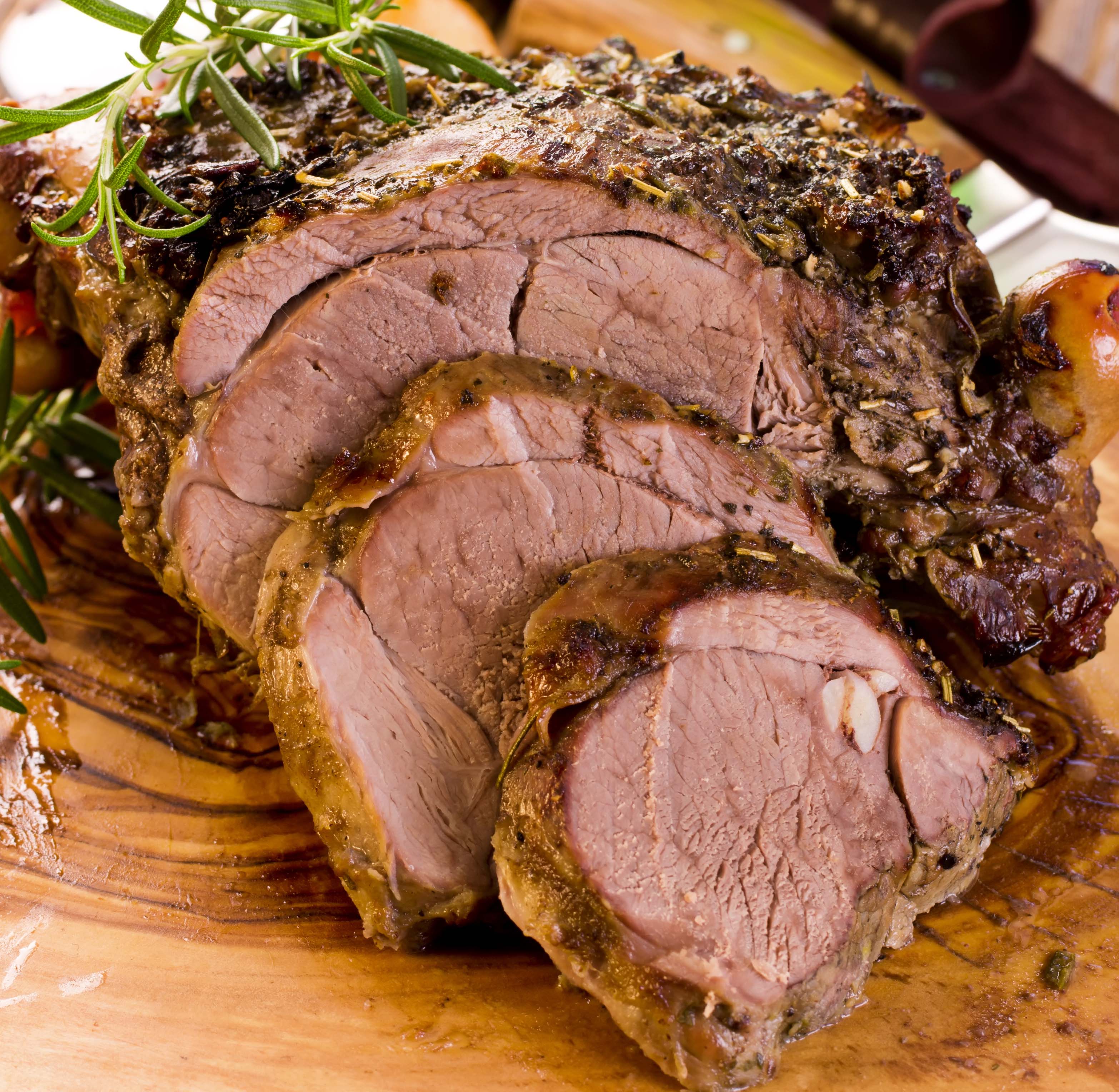 Slow Roast Leg of Lamb BBQ Recipe – Heat Beads®